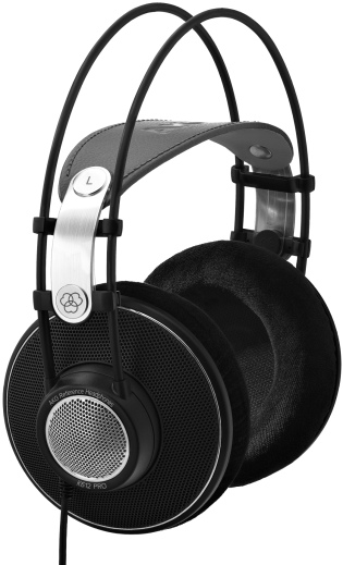 AKG K612