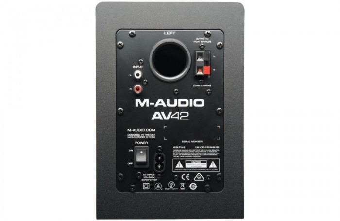 M-Audio AV42