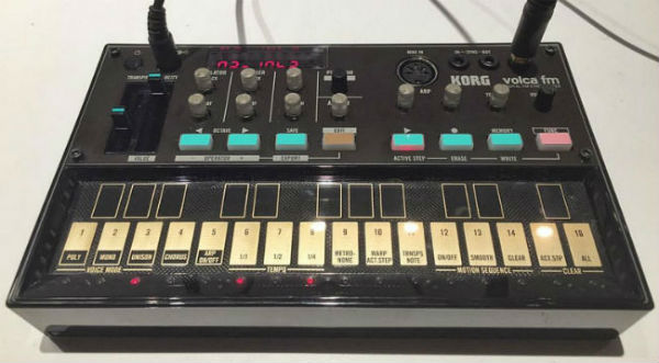 KORG VOLCA FM